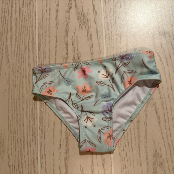 Disney Frozen Elsa Toddler Girls Bikini Swimsuit Set Size 3T NEW - Picture 7 of 9